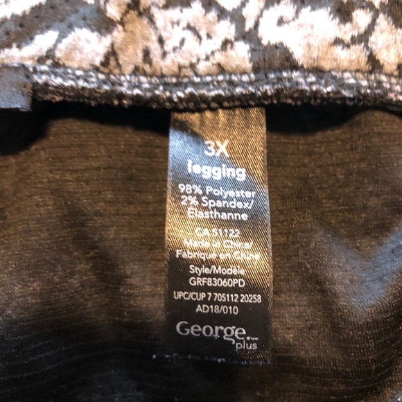 Patterned Jeggings - Picture 2 of 3